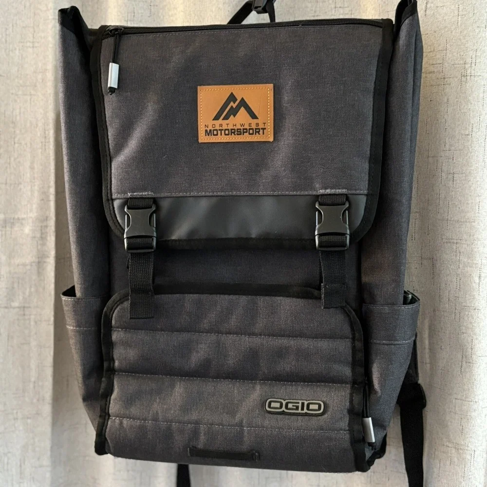 OGIO 17